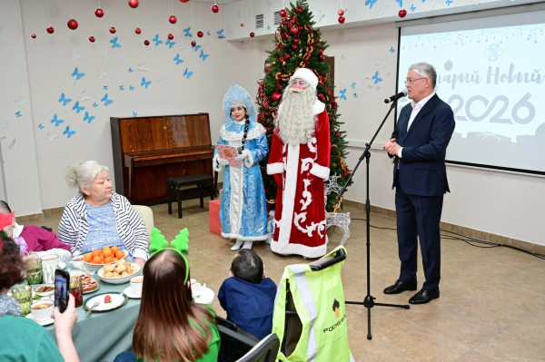 Глава Башкортостана Радий Хабиров поздравил подопечных Уфимского хосписа со старым Новым годом