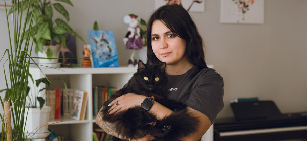 Как живет и работает Мистика — кошка-терапевт в хосписе