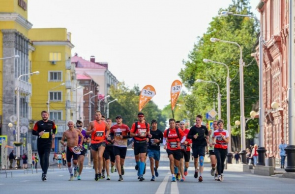 На Уфимском марафоне собрали более миллиона рублей на благотворительность